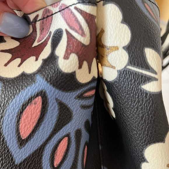 Tory Burch Navy Floral Tote GUC - Picture 7 of 7